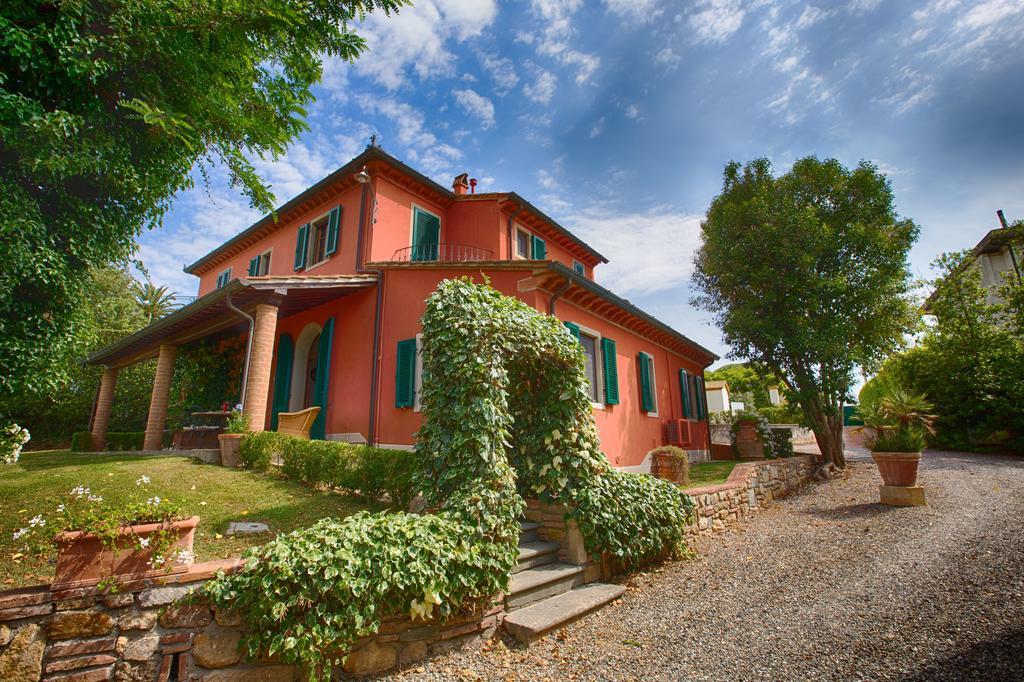 Podere Sant'Antonio Fauglia Exteriör bild
